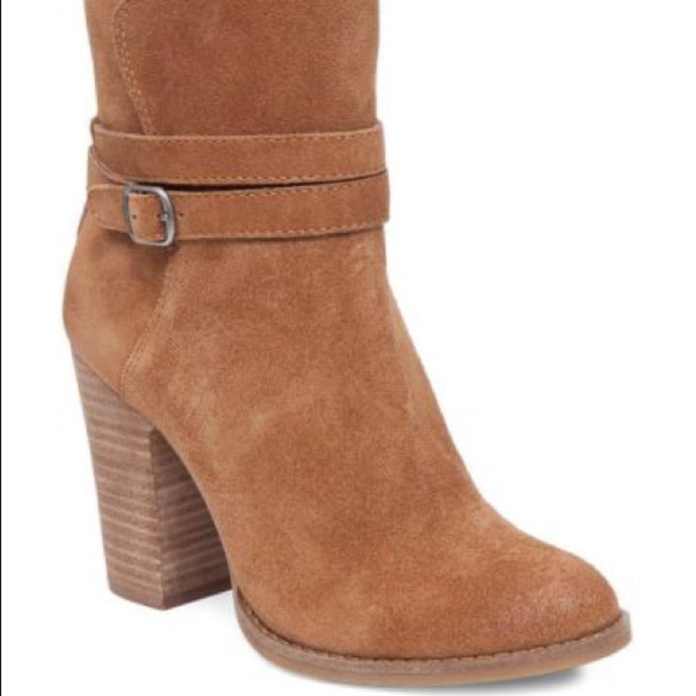 Lucky Camel Brown Suede Wooden Heel Booties